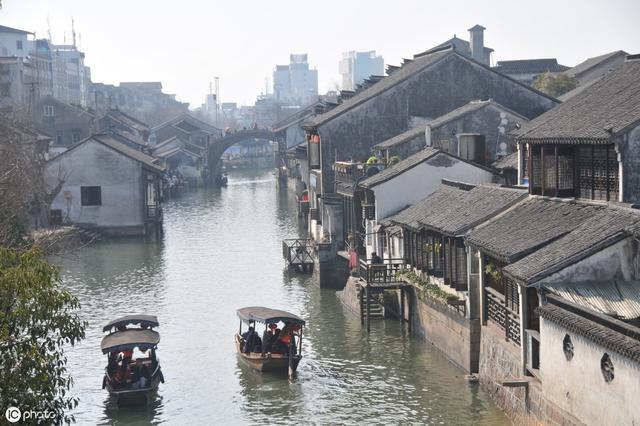 救援小绿龙